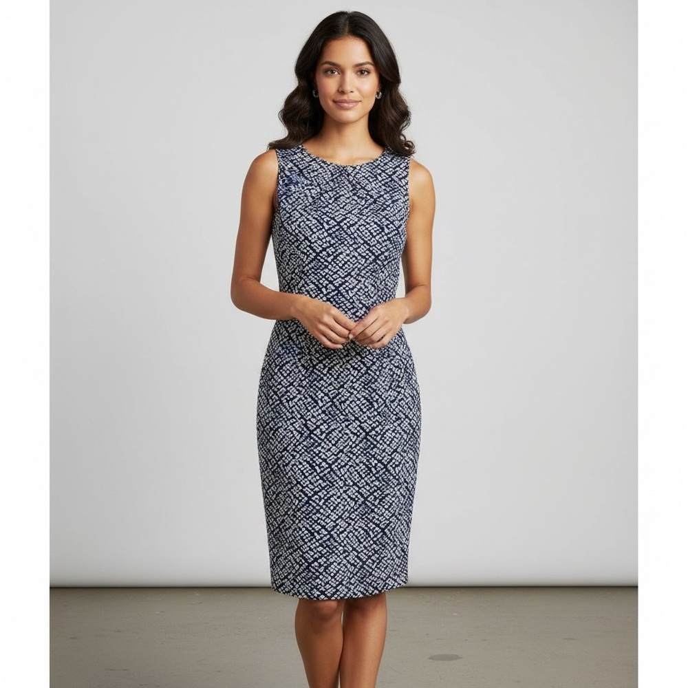 NWOT Tahari Women’s Blue & White Printed Sleeveless Sheath Dress Size 2